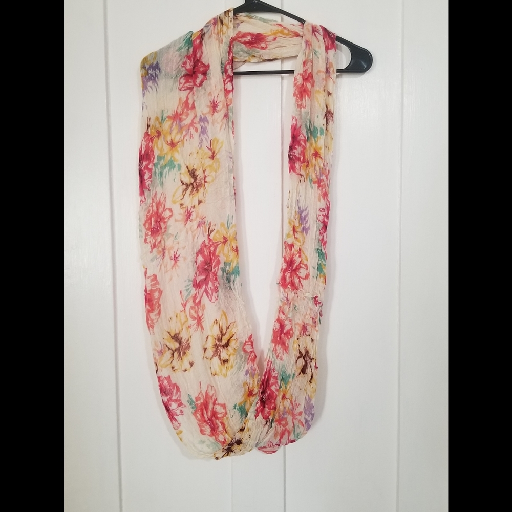 🌹Spring Floral Infinity Scarf